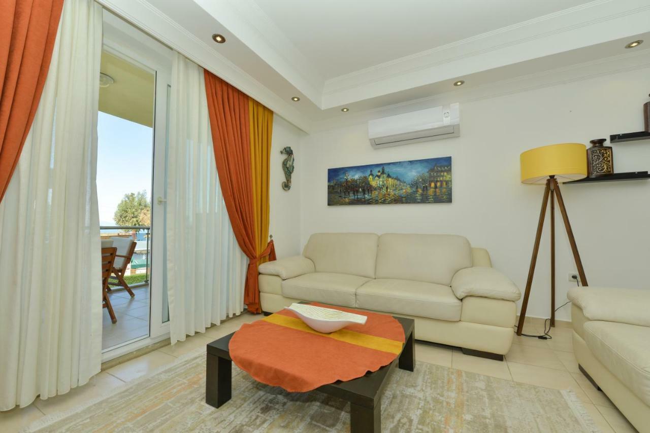 Saros Apartments Calis Beach เฟทิเย ภายนอก รูปภาพ